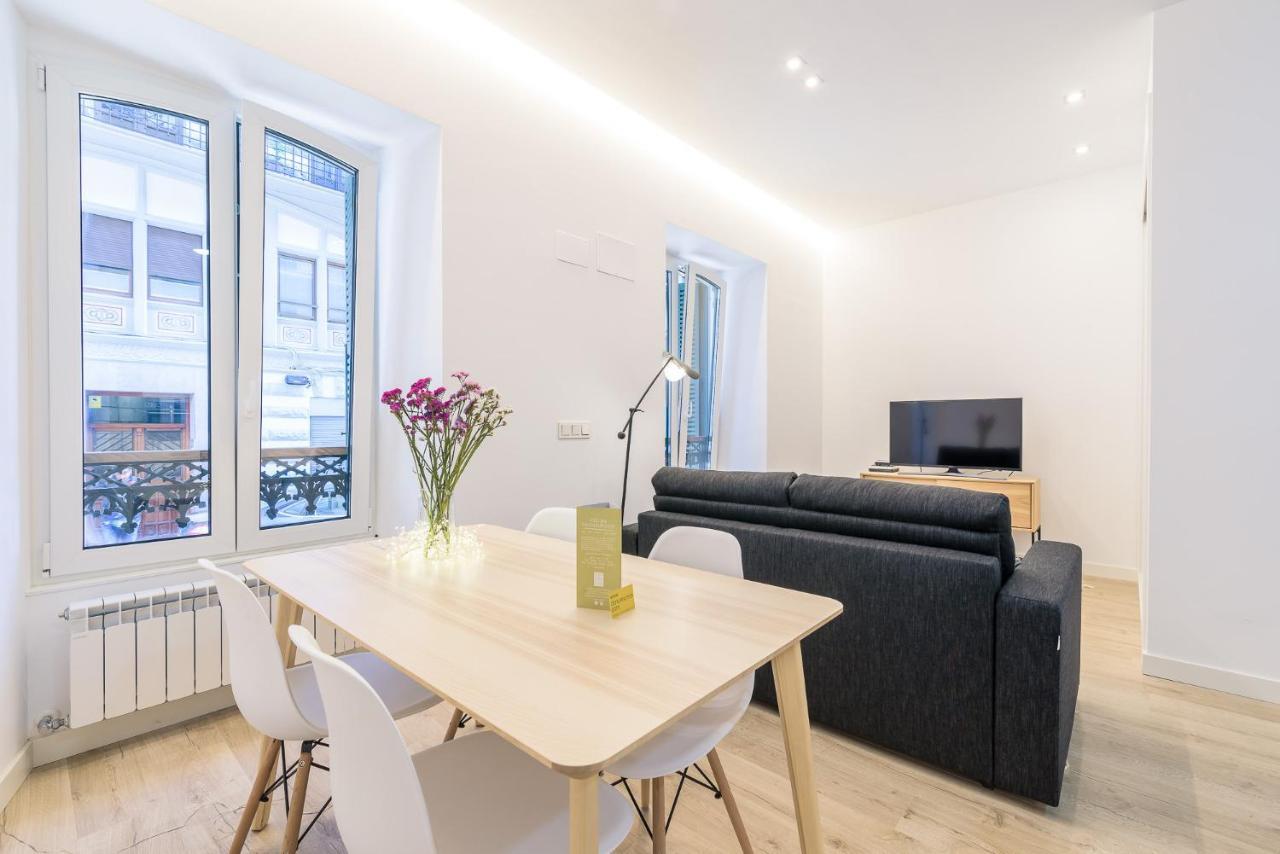 Paris La Concha - Ib Apartments San Sebastián Esterno foto