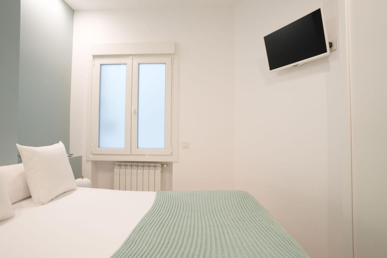 Paris La Concha - Ib Apartments San Sebastián Esterno foto